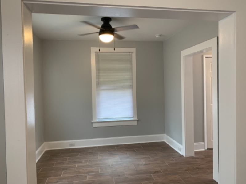 2243 Gilmore St - Photo 3 of 11