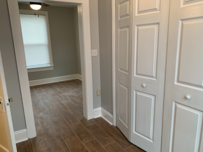 2243 Gilmore St - Photo 4 of 11