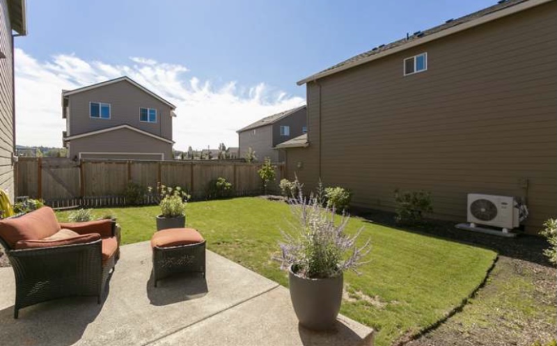 7322 N 93rd Ave - Photo 7 of 21