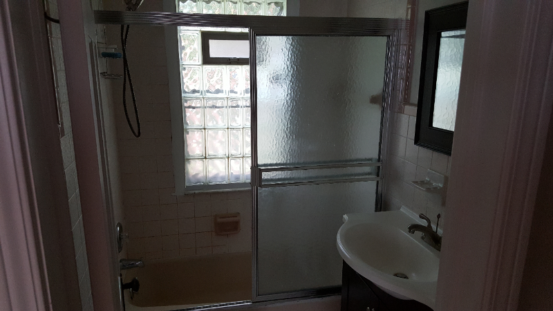 13660 Manhattan St - Photo 6 of 11