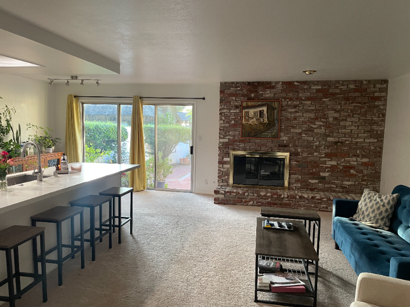 2291 University Ave - Photo 3 of 8