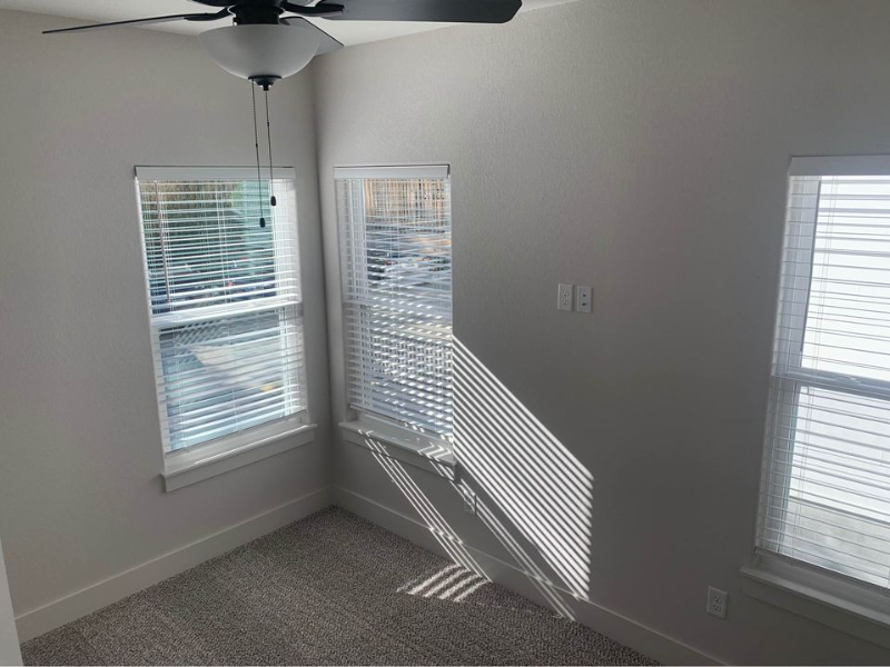 119 N Washington Ave - Photo 5 of 13