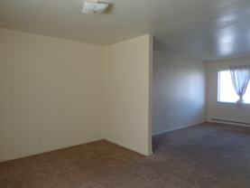 713 Cedar Dr - Photo 1 of 1