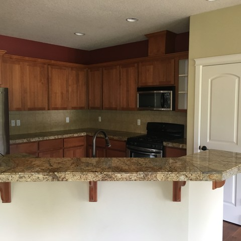 5319 Nw Daniels St - Photo 5 of 10