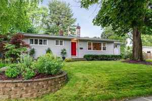 featured image of 434 Mineau Pkwy