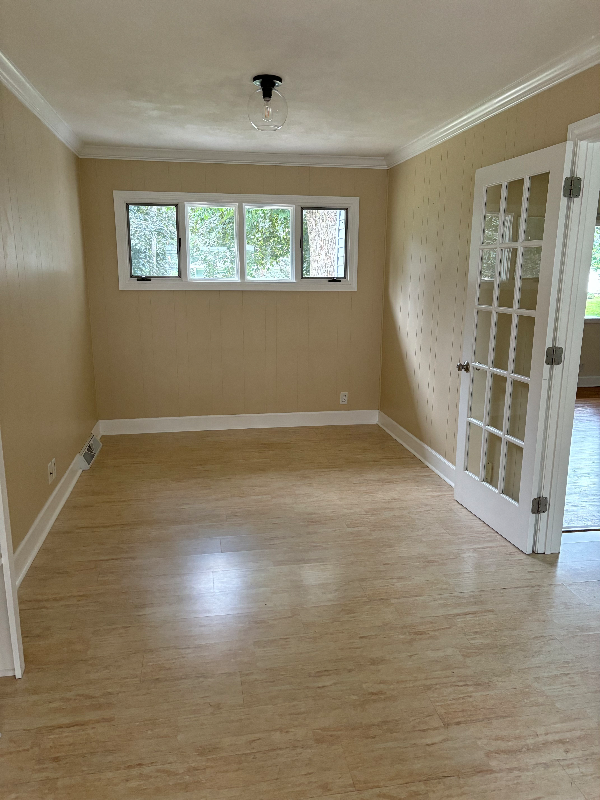 434 Mineau Pkwy - Photo 2 of 14