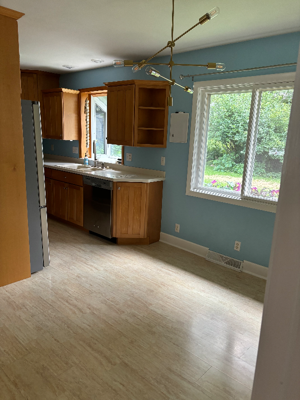 434 Mineau Pkwy - Photo 4 of 14