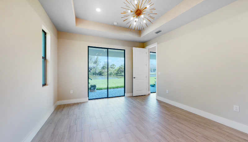 3243 Ne 8th Pl - Photo 5 of 16