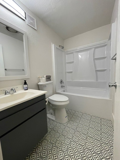 11 N Liberty St #11 - Photo 7 of 11