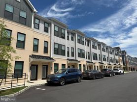701 Parker Blvd - Photo 1 of 1