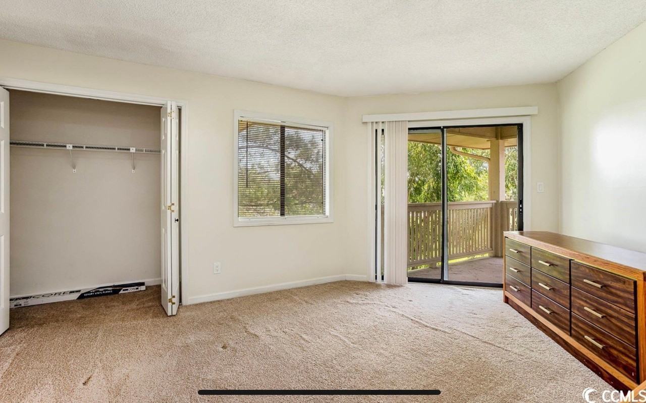 4210 Pinehurst Cir #F9 - Photo 5 of 21