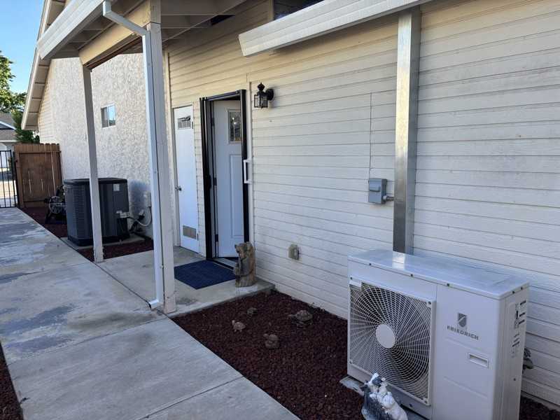 00 Artesia Dr - Photo 3 of 13