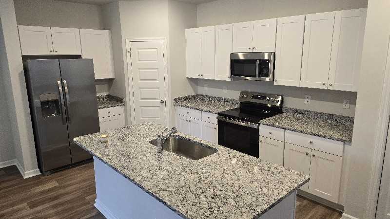 213 Ladyfish Loop Nw - Photo 3 of 27