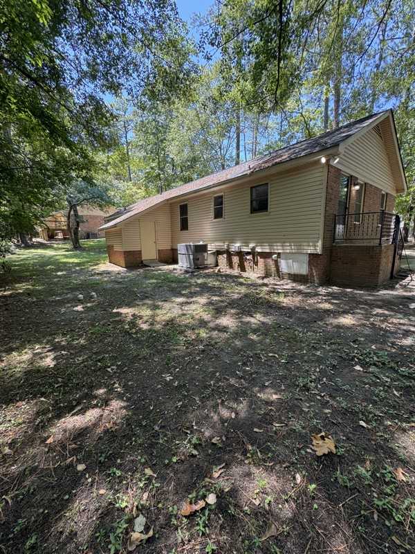 134 Rembert Martin Park #B - Photo 3 of 12