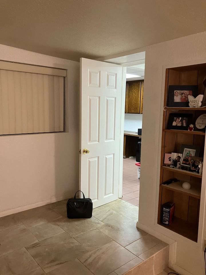 21B Del Mar Ave #B - Photo 4 of 23