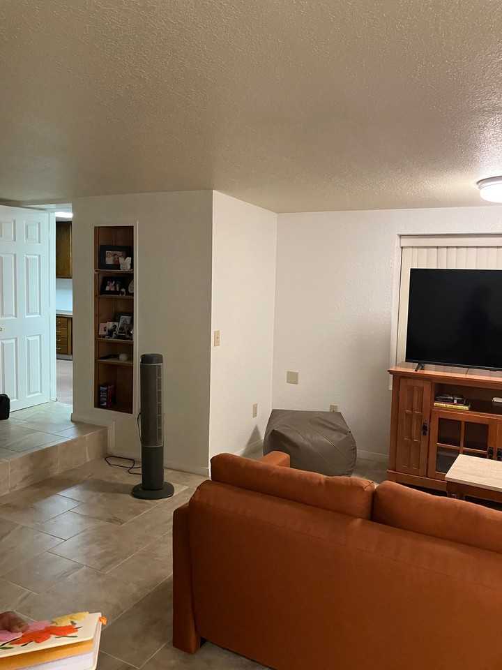 21B Del Mar Ave #B - Photo 2 of 23