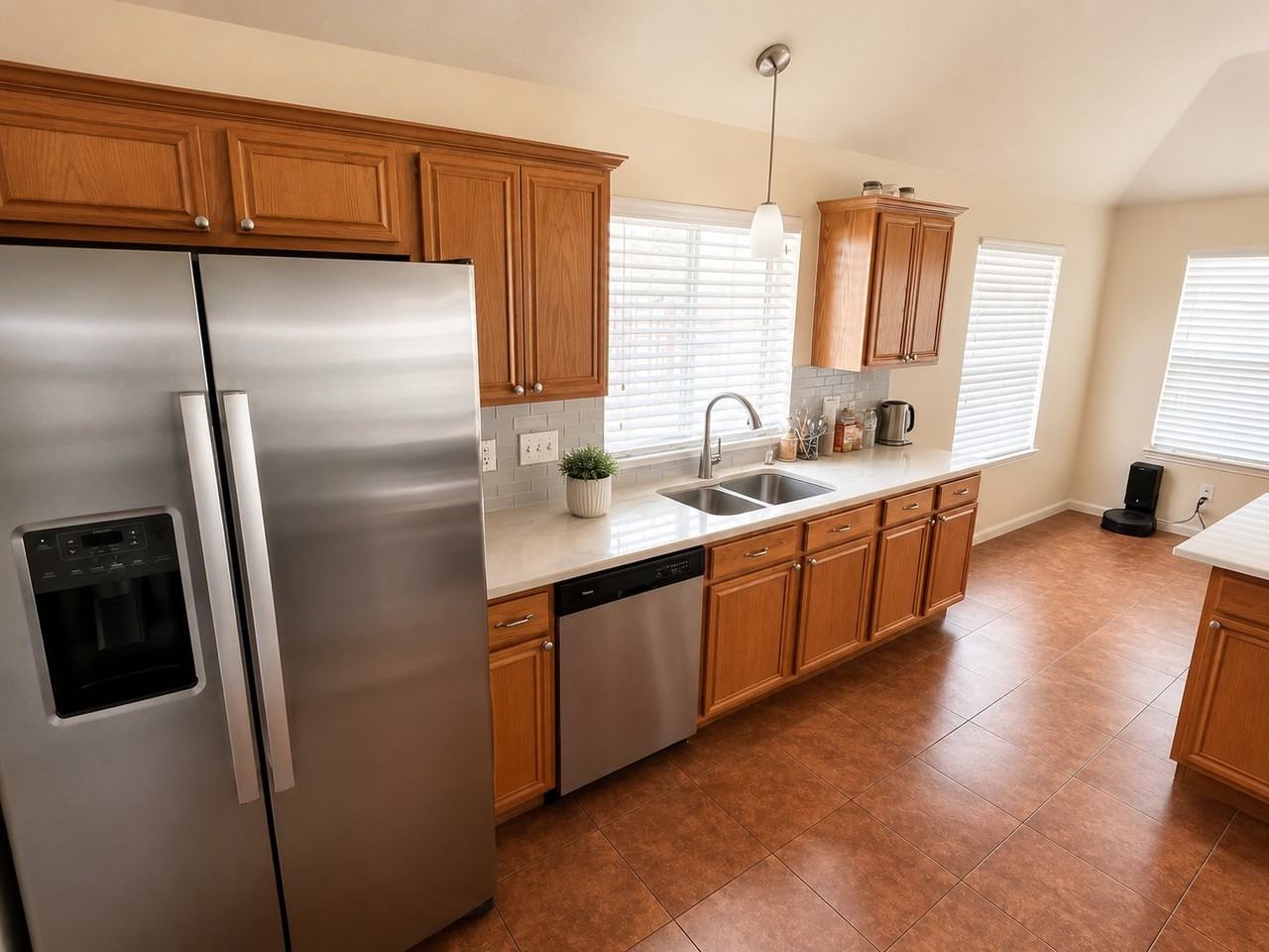 11515 Mill Bridge Ct - Photo 5 of 8