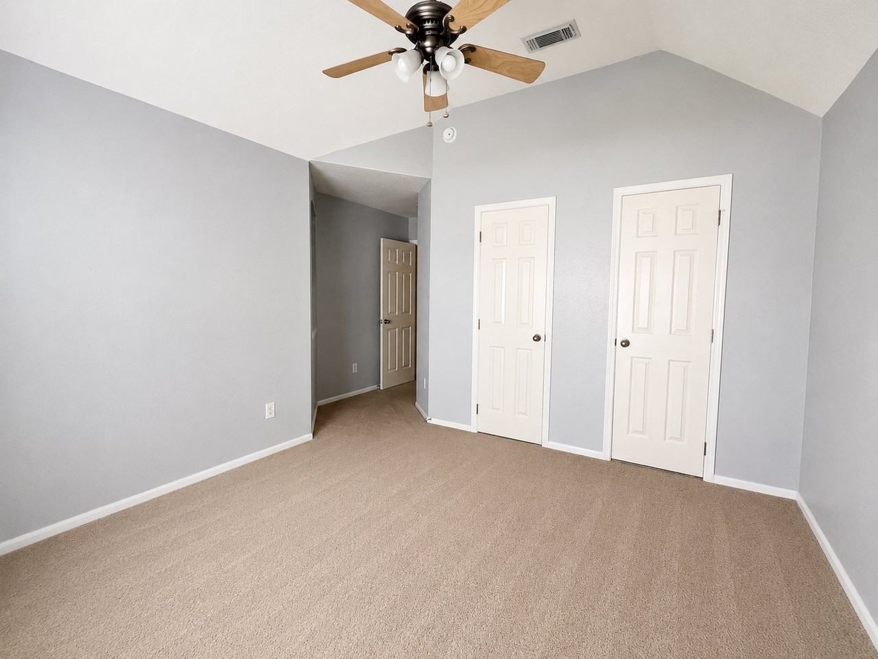 11515 Mill Bridge Ct - Photo 6 of 8