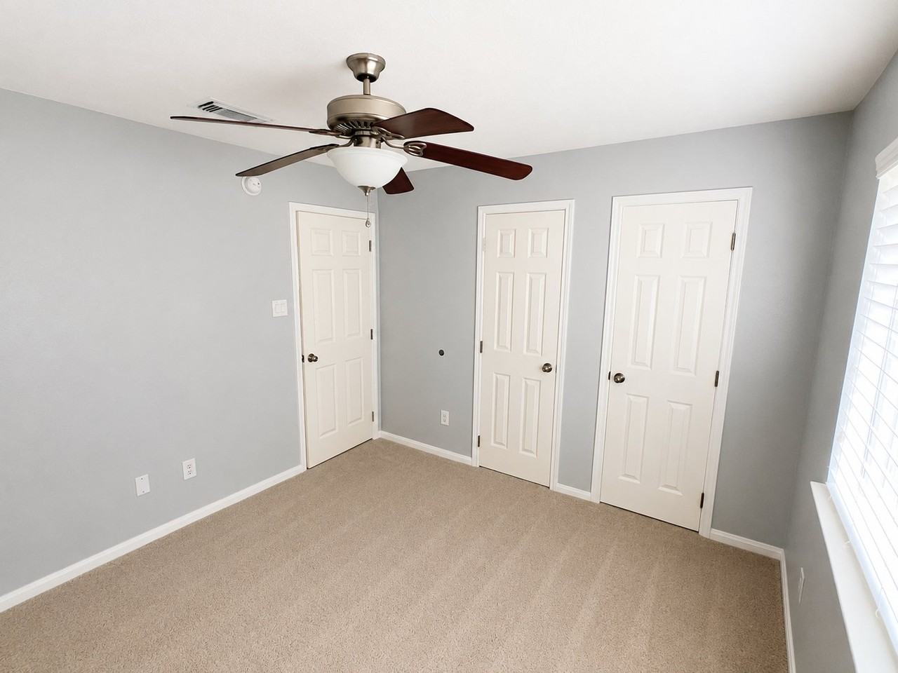 11515 Mill Bridge Ct - Photo 7 of 8