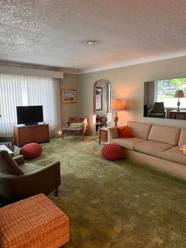 426 S 9th St - Photo 7 of 17