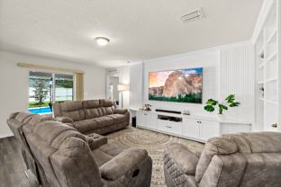 10 Lladd Ct - Photo 1 of 1