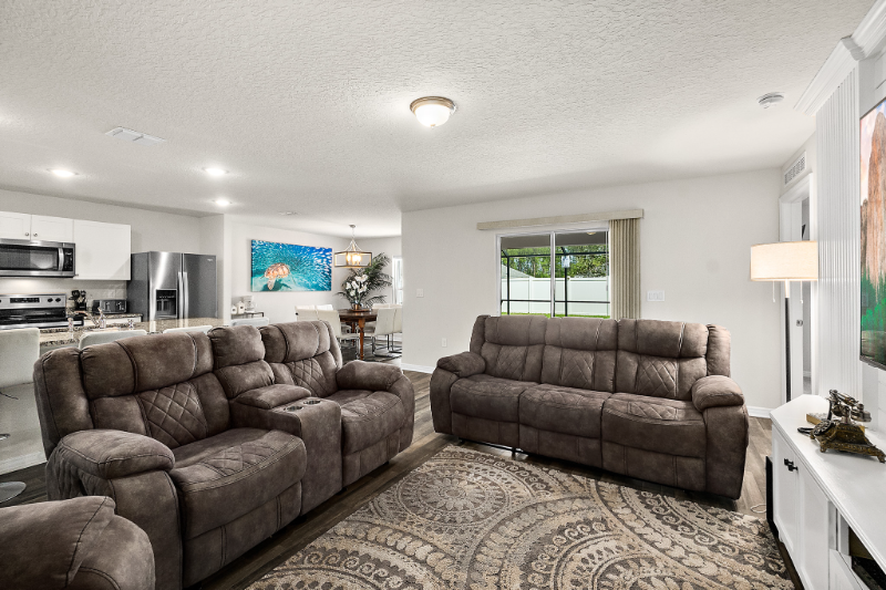 10 Lladd Ct - Photo 3 of 16