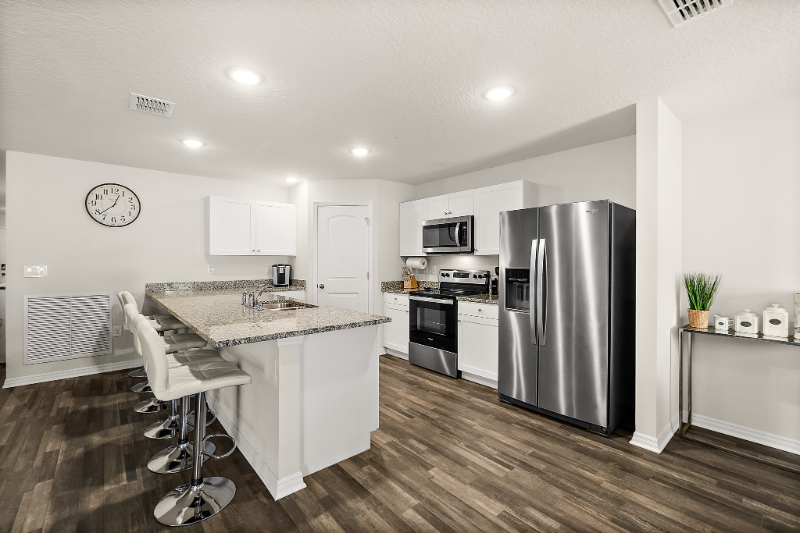 10 Lladd Ct - Photo 4 of 16