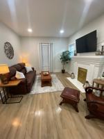 featured image of 1966 Hinshaw Ave #1