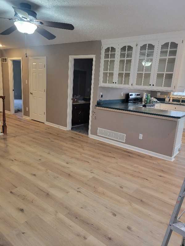 3841 N 123rd St - Photo 4 of 13