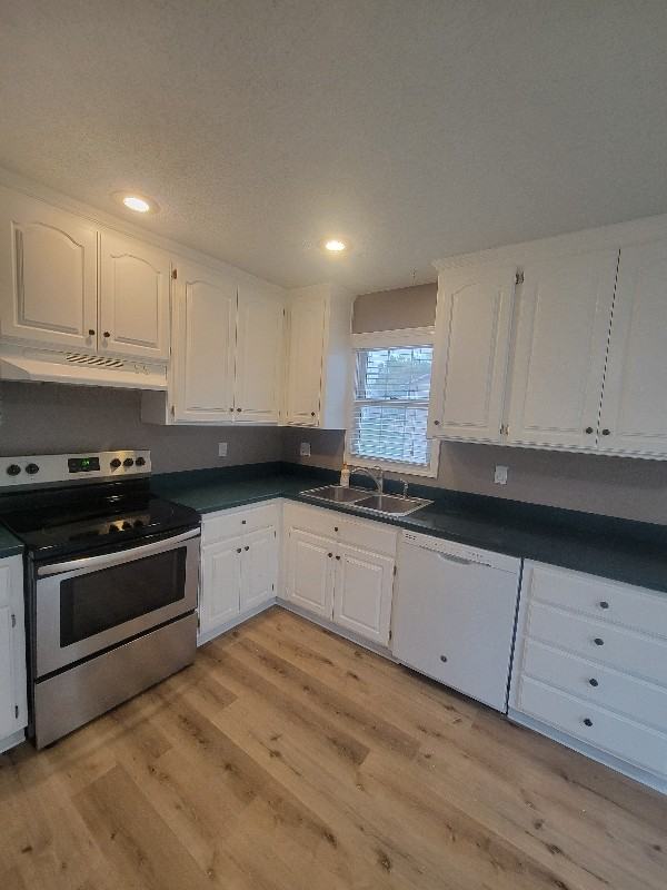 3841 N 123rd St - Photo 5 of 13