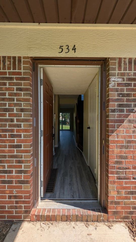 534 E Graham Pl - Photo 2 of 19