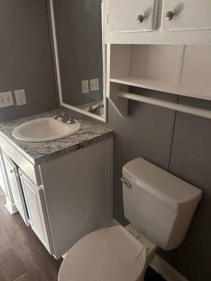 1642 Henry Berry Rd - Photo 6 of 11