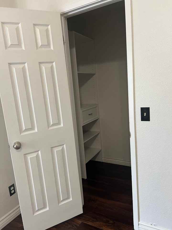 999 Porter Ave #2 - Photo 7 of 8