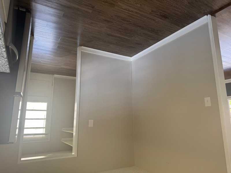 1415 Tower St - Photo 7 of 13