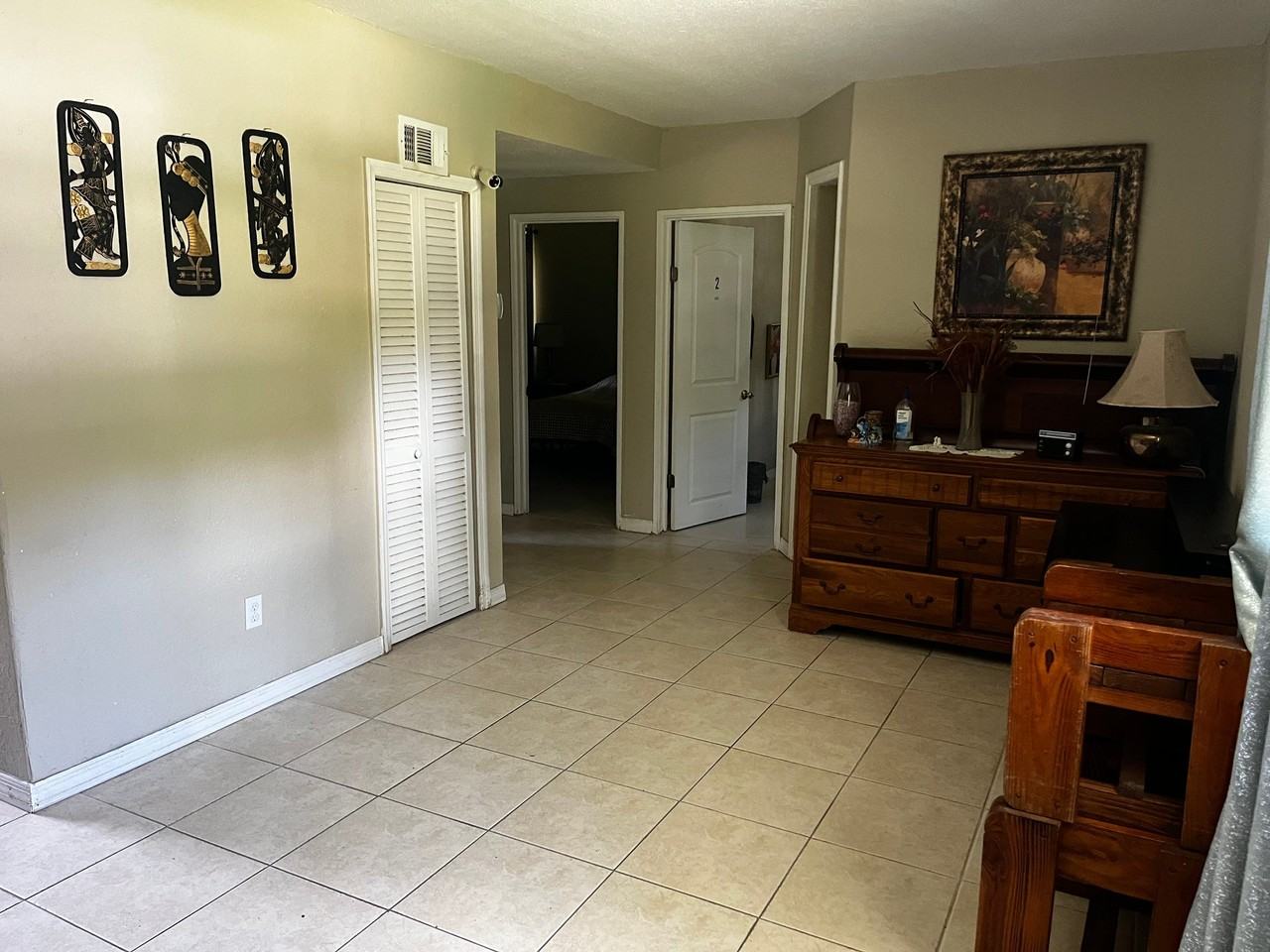 435 Dorothy Ave - Photo 6 of 9