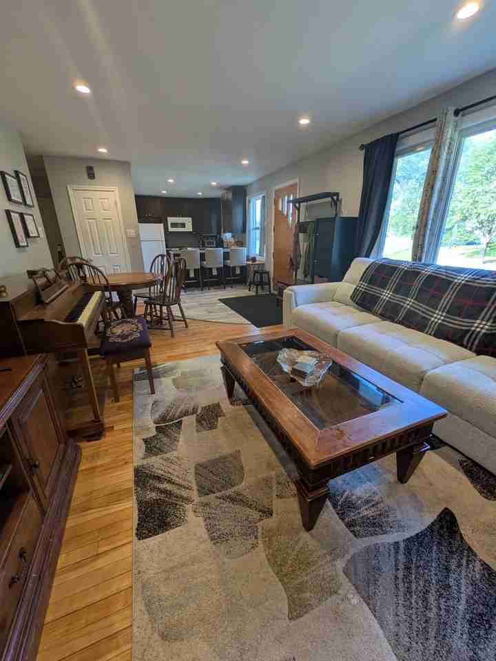 2010 Othello Avenue - Photo 6 of 47