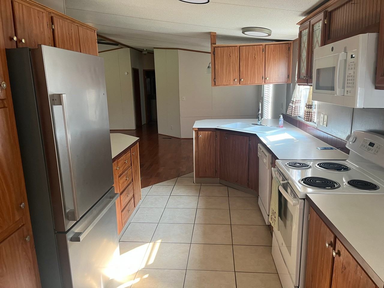 8517 Edwards Rd - Photo 2 of 6