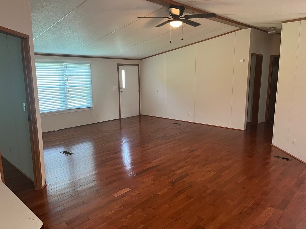 8517 Edwards Rd - Photo 3 of 6