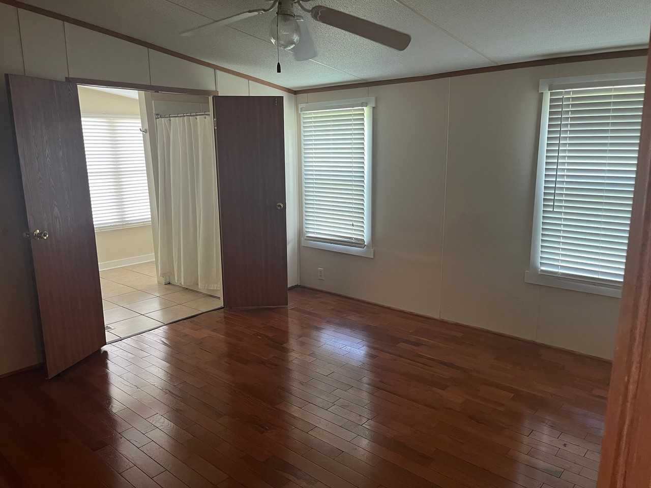 8517 Edwards Rd - Photo 4 of 6