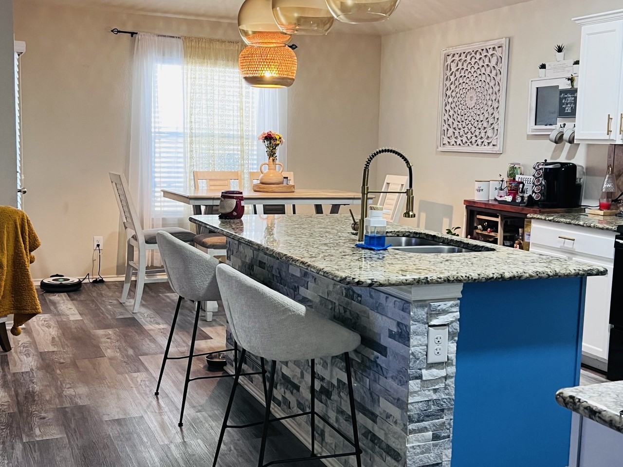 1508 Shims Blvd - Photo 3 of 9