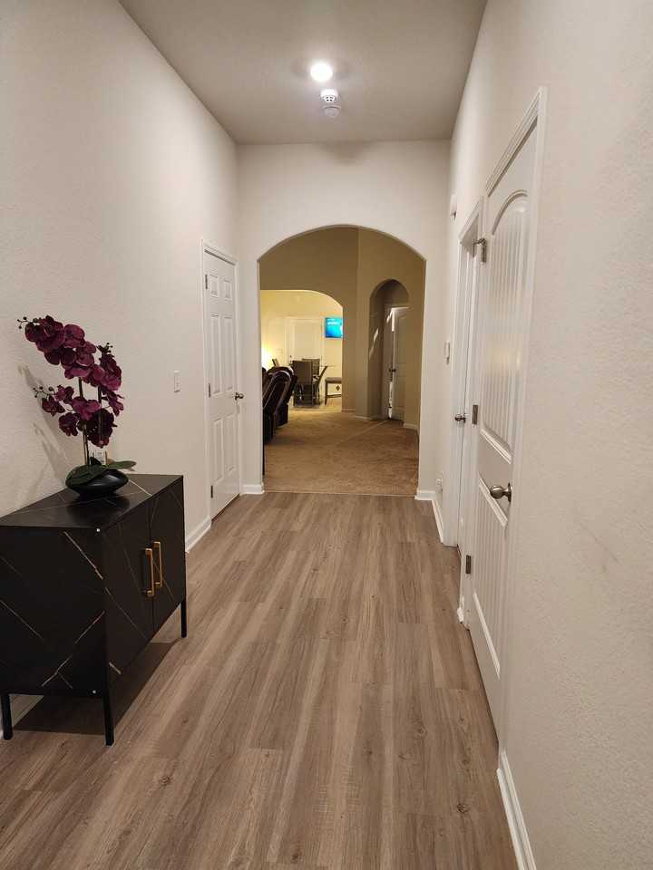 30 Atlas Dr - Photo 2 of 21