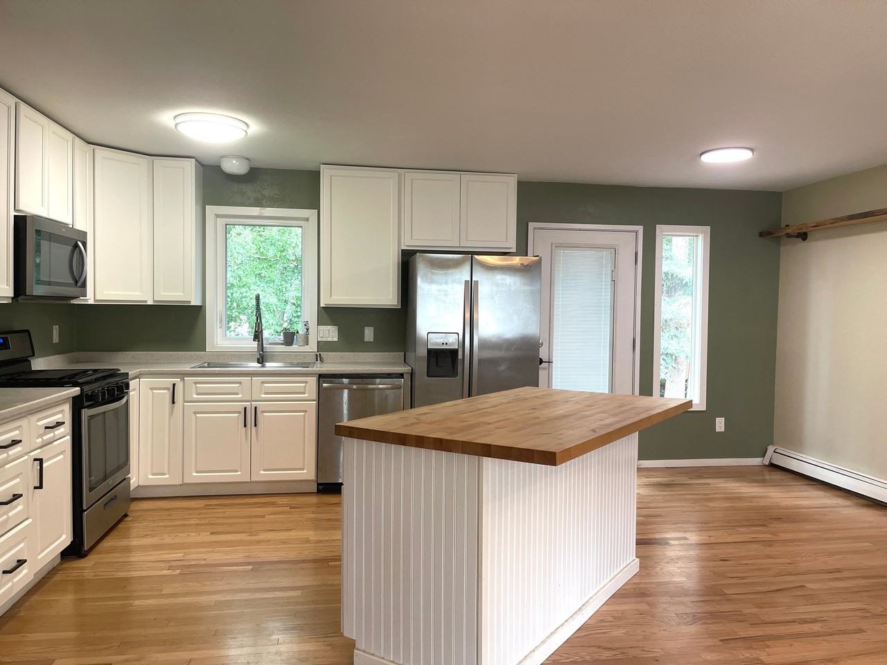 2711 W 84th Ave - Photo 5 of 16