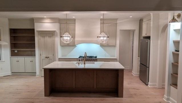 188 W Alex Dr - Photo 3 of 15