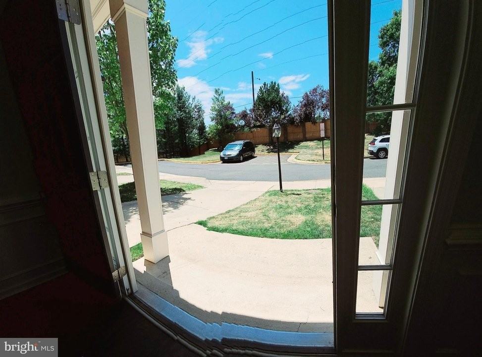 6423 Nice Pl - Photo 2 of 19