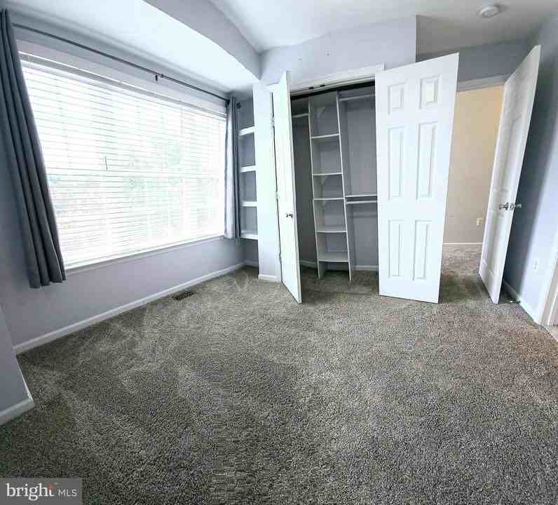 6423 Nice Pl - Photo 7 of 19