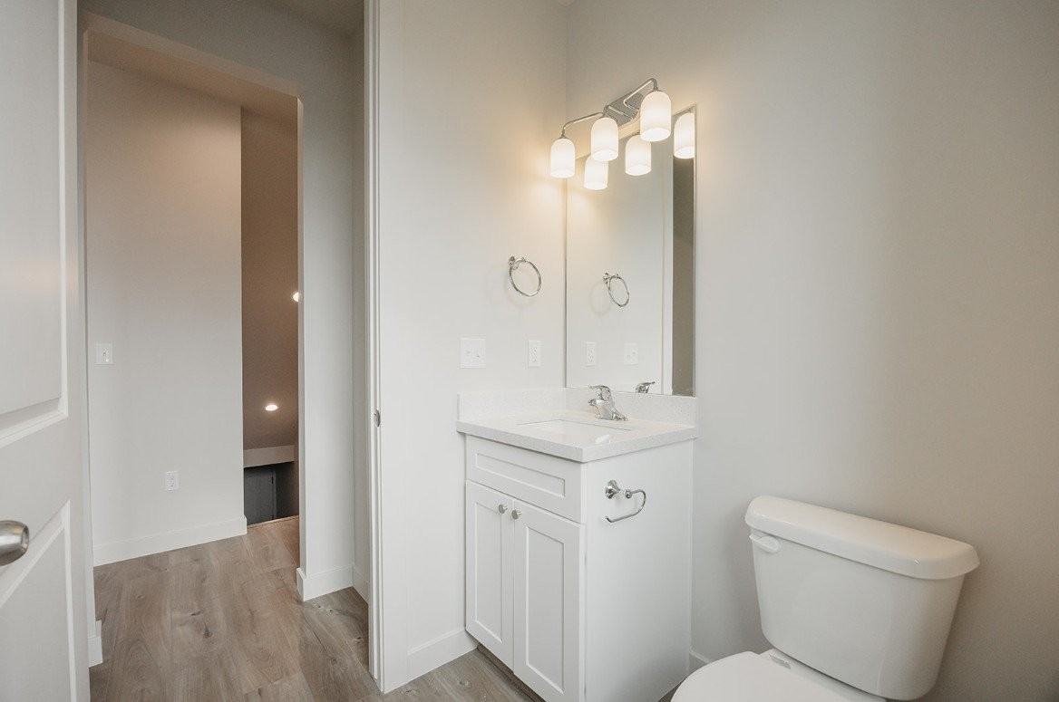 688 E St #109 - Photo 7 of 11