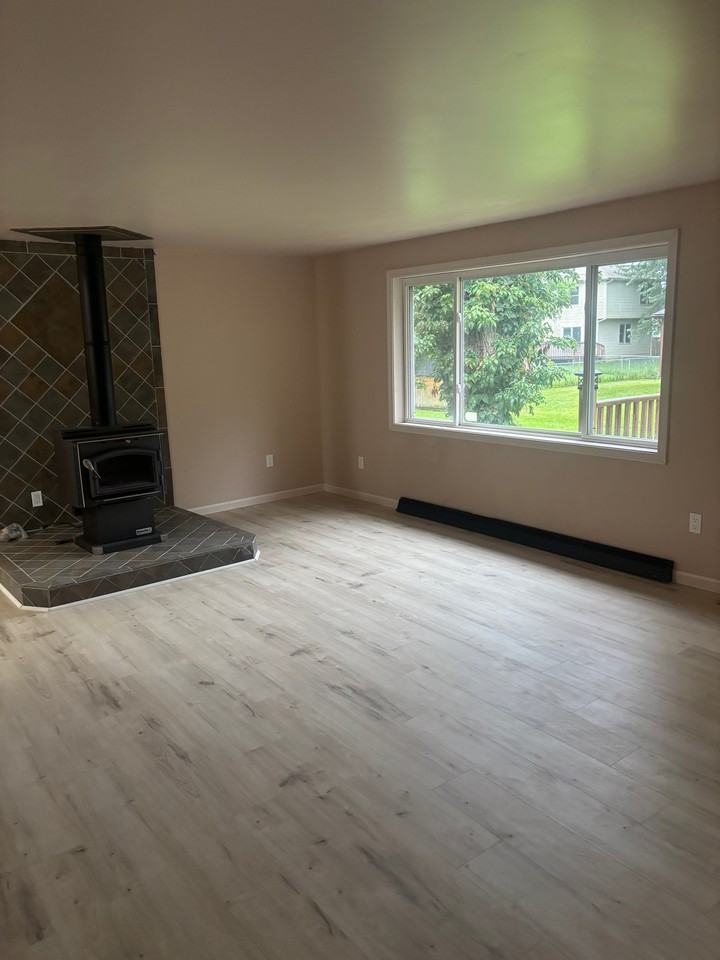 4008 Cardinal Ln - Photo 2 of 18