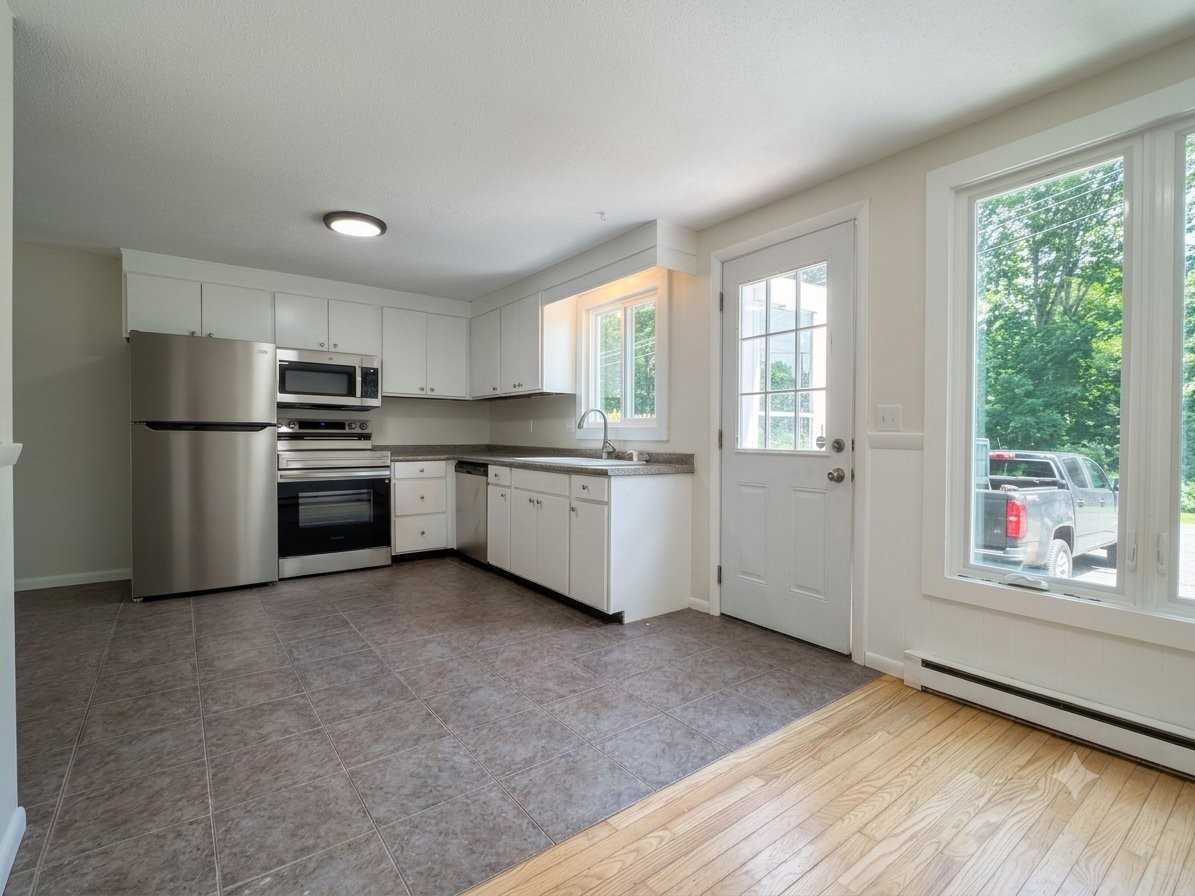 3 Villa Rd - Photo 5 of 19