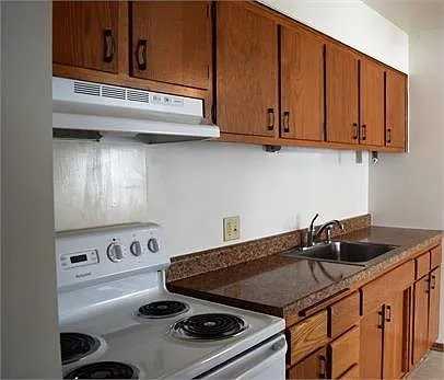 230 N Douglas St - Photo 2 of 6