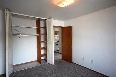 230 N Douglas St - Photo 4 of 6